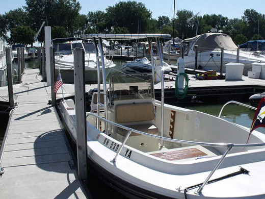 1985 205 Fisherman Wellcraft with SG300