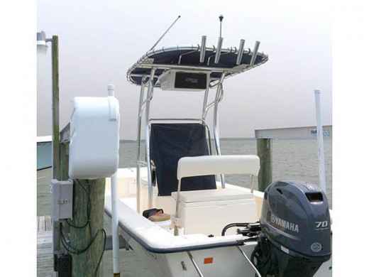 2005 Jones Brothers 198 Bateau with SG600