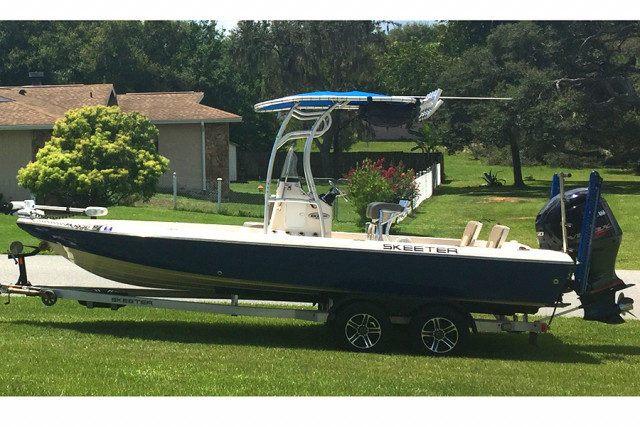 2012 Skeeter ZX22 Bay with SG600 Review | Stryker T-Tops