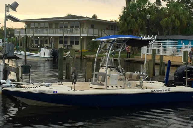 2012 Skeeter ZX22 Bay with SG600 Review | Stryker T-Tops