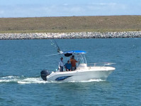 2014 Robalo R180 with SG600