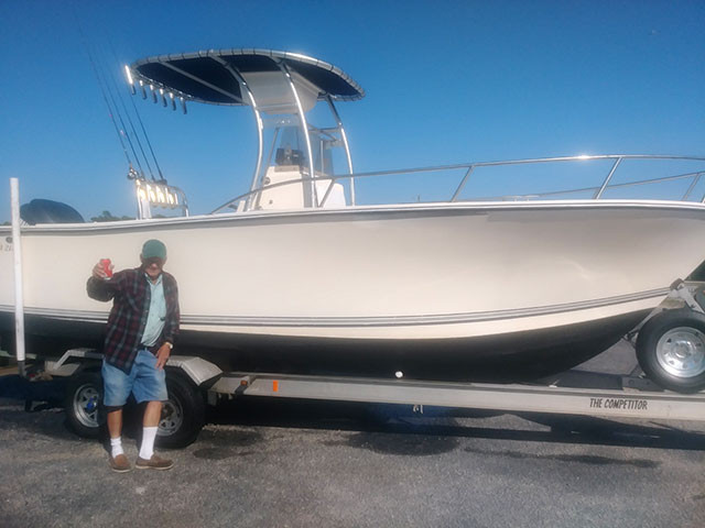船 721 ZXL Builder - Phoenix Boats
