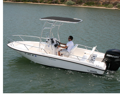 Photo of boat with t-top that is shading the driver.