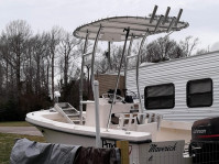 1997 Parker 18' SE Center Console with SG300 T-Top