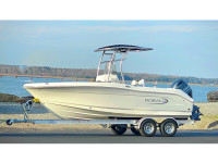 2021 Robalo R202 Explorer boat t-top and accessories