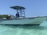 1981 Boston Whaler Outrage 20ft with SG900 T-Top