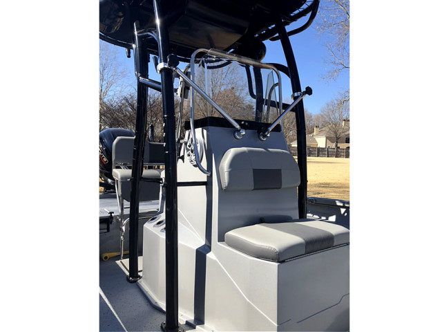 2022 Xpress H22 Bay with SG900 T-Top Review | Stryker T-Tops