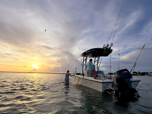 1993 Key West 1900 Sportsman with SG900 T-Top