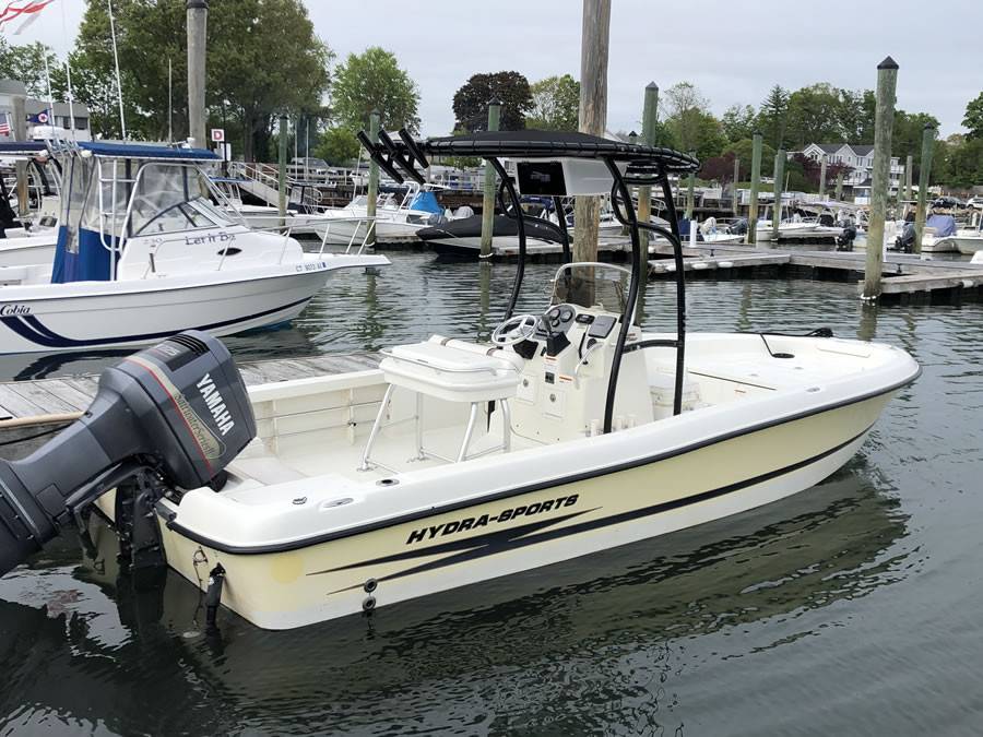 2004 Hydra-Sports Bay Bolt 2300