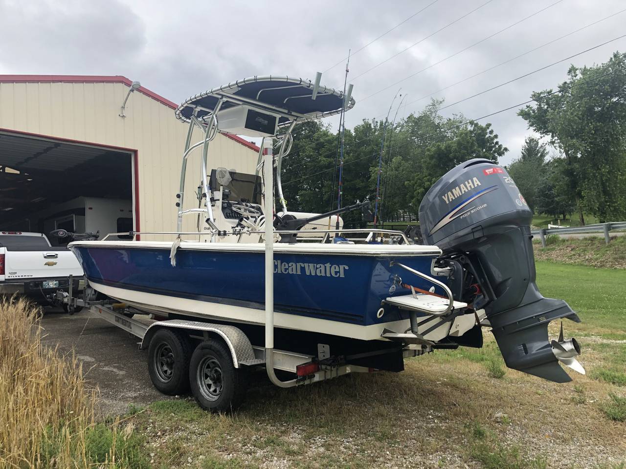 2009 Clearwater Baystar 2400 with a SG600 boat t-top, photo 2 of 6