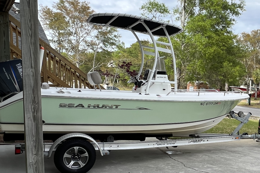 2013 Sea Hunt Ultra 186