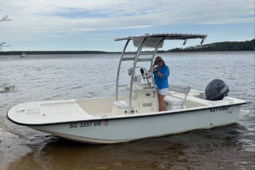 2016 Key West Skiff with a SG300 boat t-top, photo 1 of 4