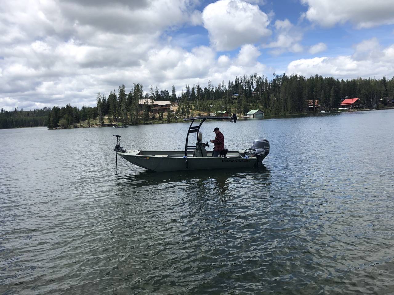 2017 Smoker Craft 1866 Sportsman with a SG300 boat t-top, photo 3 of 6