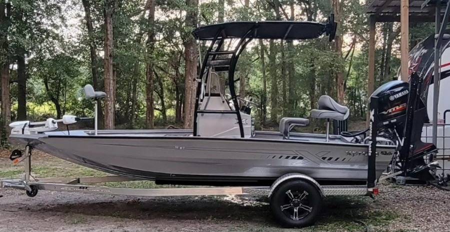 2023 Xpress H190B