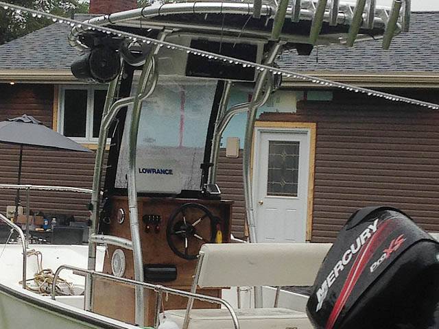 1979 Boston Whaler Montauk 17' with a SG600 boat t-top, photo 3 of 7
