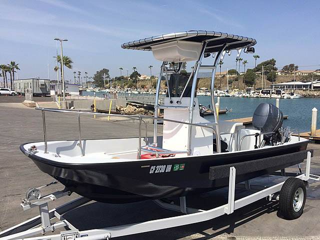 1980 Boston Whaler Montauk with a SG300 boat t-top, photo 1 of 12