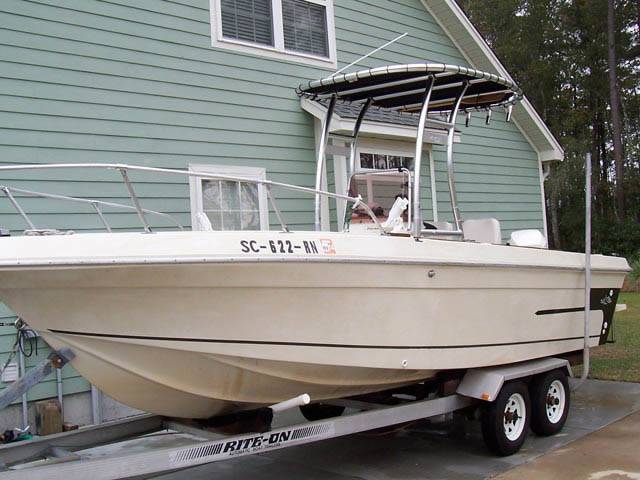 1983 Sportcraft 20' with a SG300 boat t-top, photo 2 of 3