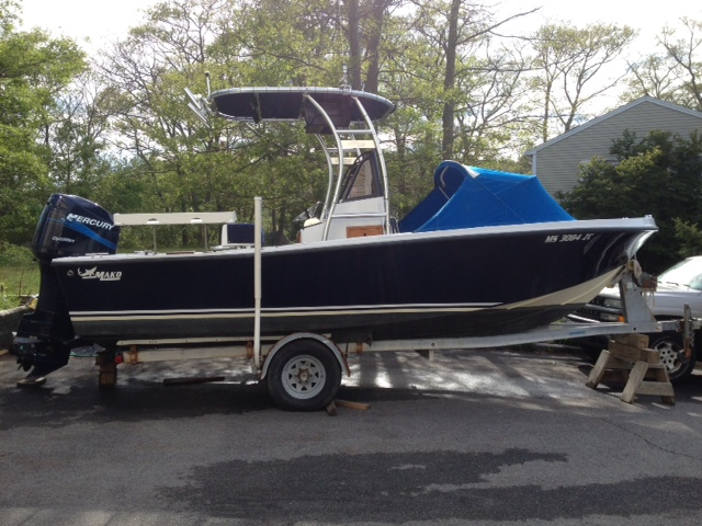 1984 Mako 21B with a SG300 boat t-top, photo 2 of 4