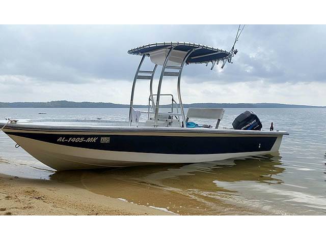 1985 Cobia with a SG300 boat t-top, photo 3 of 8