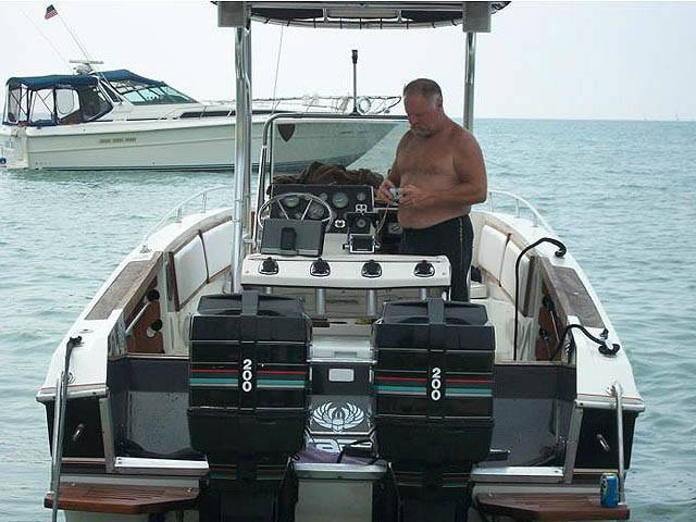 1985 Scarab Sport with a SG600 boat t-top, photo 3 of 3