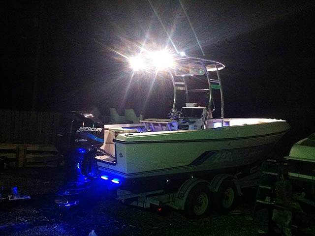 1986 Aquasport CCP 222 with a SG300 boat t-top, photo 1 of 5
