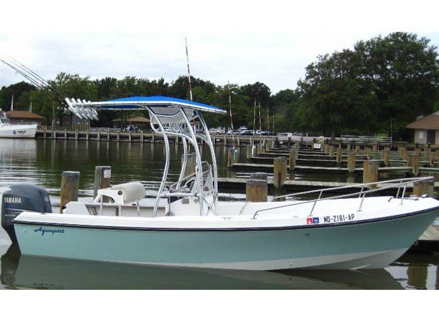 1987 Aquasport 200 with a SG600 boat t-top, photo 3 of 3
