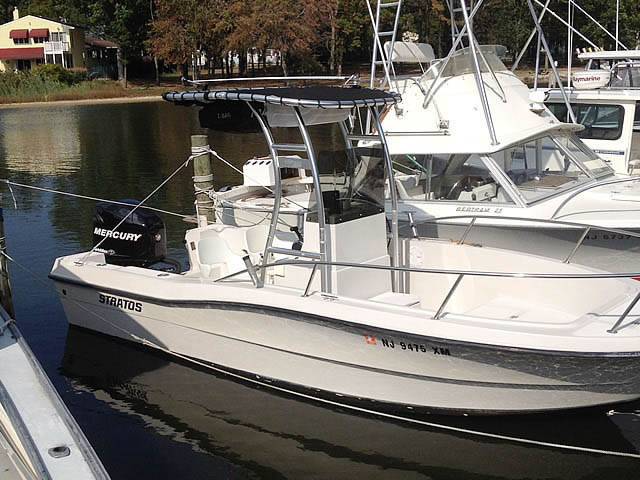 1987 Stratos 2000 with a SG300 boat t-top
