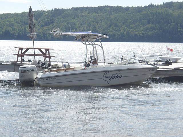 1990 Grew 19' with a SG600 boat t-top, photo 2 of 5