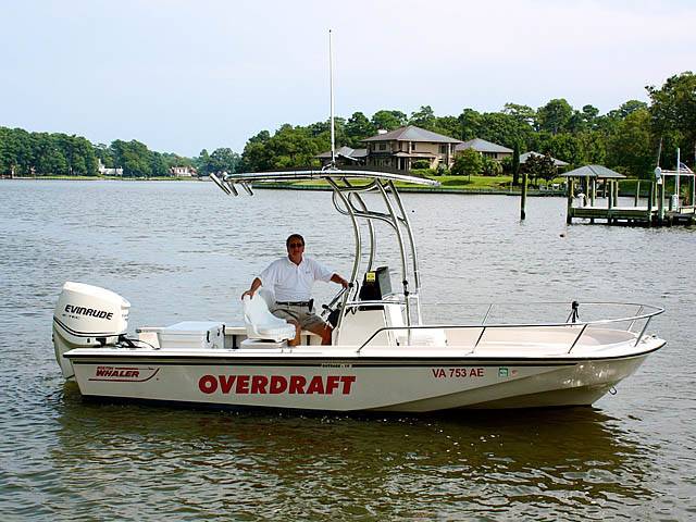 1992 Boston Whaler Outrage 19' with a SG600 boat t-top, photo 3 of 5