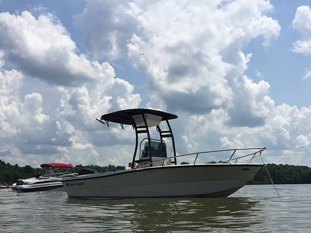 1992 Key West 1900 Sportsman with a SG300 boat t-top, photo 2 of 3