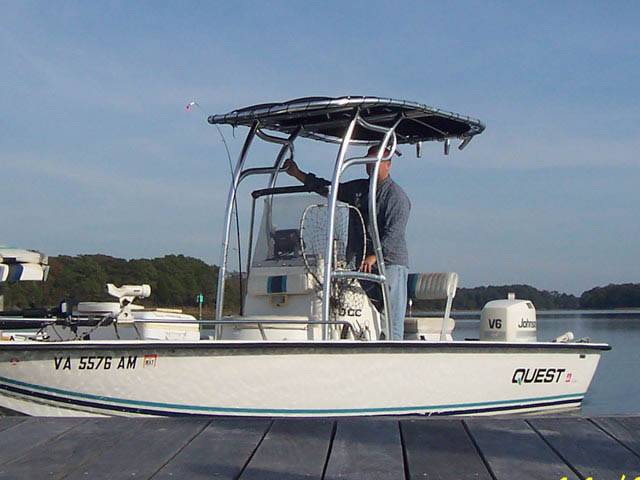1995 Quest Bay Boath with a SG600 boat t-top, photo 2 of 2