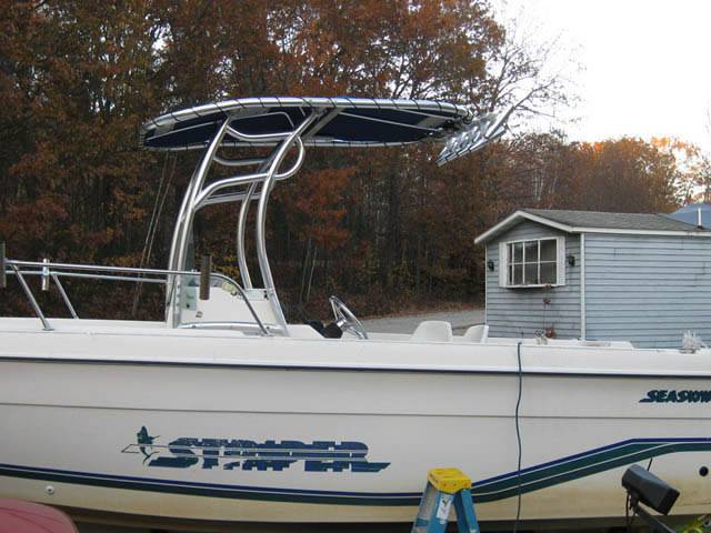 1995 Sea Swirl Striper with a SG600 boat t-top, photo 1 of 2