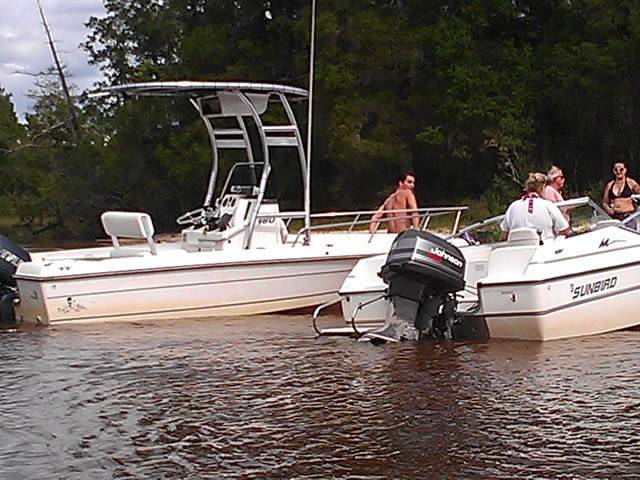 1995 Sunbird Neptune 18' with a SG300 boat t-top, photo 3 of 6
