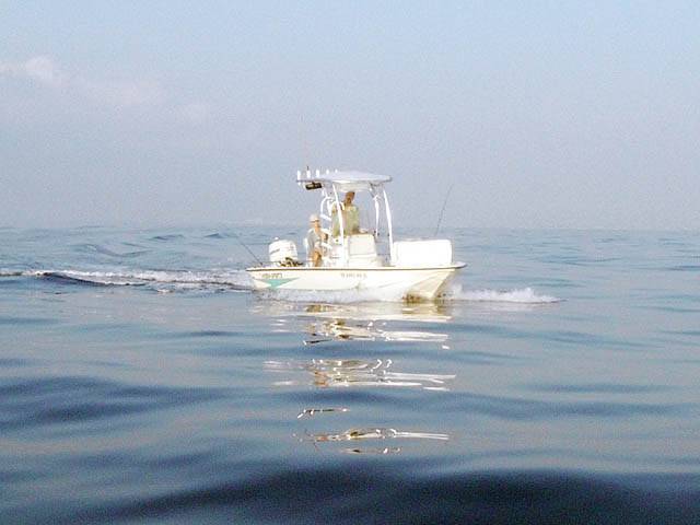 1996 Hydra-Sports Hydraskiff with a SG600 boat t-top, photo 2 of 8