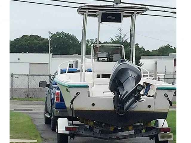 1996 Mako m19 with a SG300 boat t-top, photo 2 of 2