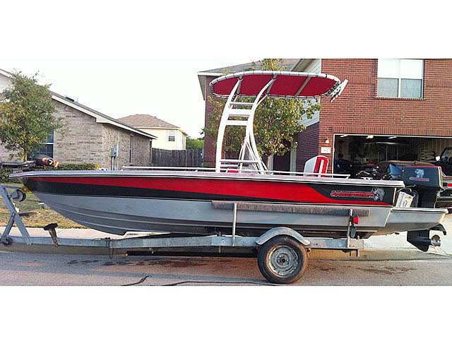 1996 Tahoe Industries Semi-V Center Console with a SG300 boat t-top, photo 1 of 3