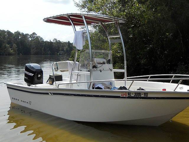 1997 Cape Horn 17' with a SG300 boat t-top, photo 1 of 3