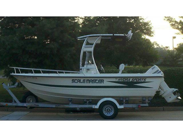 1998 Hydra-Sports 20' with a SG300 boat t-top
