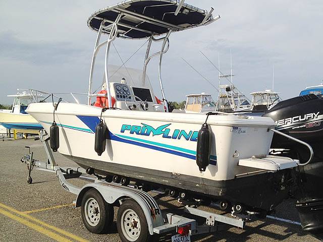1998 Pro-Line Console 200 with a SG300 boat t-top, photo 1 of 14