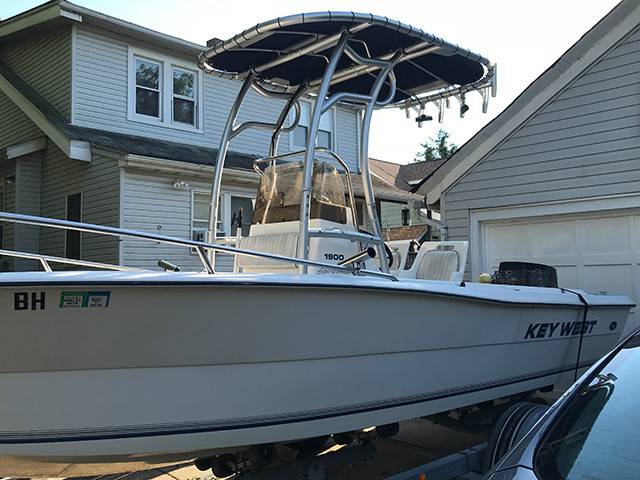 1999 Key West 1900cc with a SG600 boat t-top, photo 3 of 3