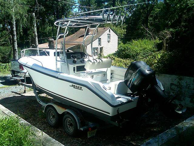 1999 Mako 192 with a SG600 boat t-top, photo 3 of 6
