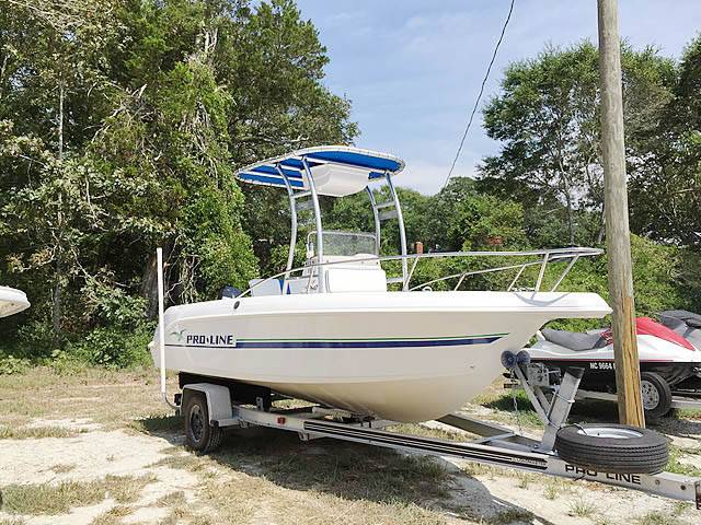 1999 Pro-Line 190s with a SG300 boat t-top, photo 1 of 2