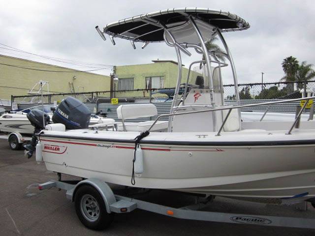 2000 Boston Whaler with a SG600 boat t-top, photo 3 of 3