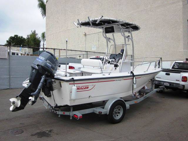 2000 Boston Whaler with a SG600 boat t-top, photo 2 of 3
