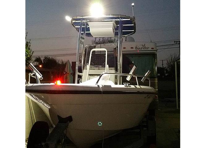 2000 Hydra-Sports Sea Horse 18' with a SG300 boat t-top