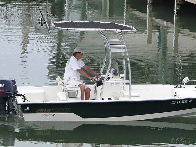 2000 Pathfinder 1806 with a SG300 boat t-top, photo 2 of 6