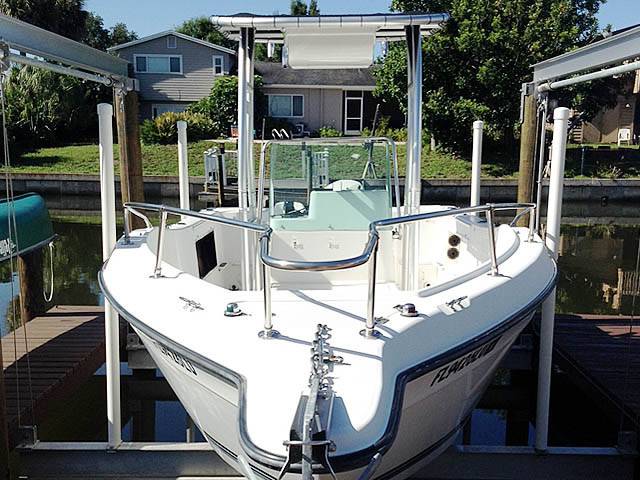 2000 Sea Swirl Stripper 21' with a SG300 boat t-top, photo 3 of 9