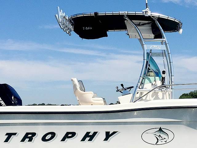 2000 Trophy 1903 with a SG300 boat t-top, photo 3 of 5