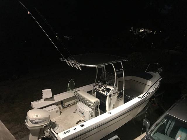 2001 C-Hawk 200 with a SG300 boat t-top, photo 2 of 2