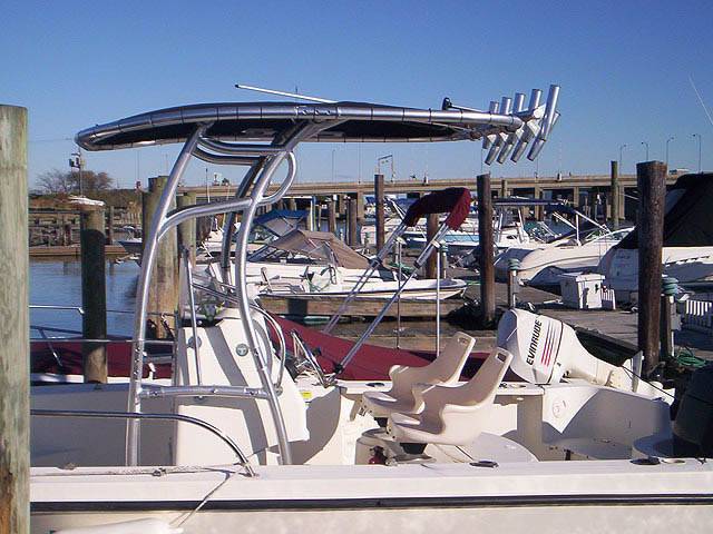 2001 Trophy Model 1903 with a SG600 boat t-top, photo 1 of 2
